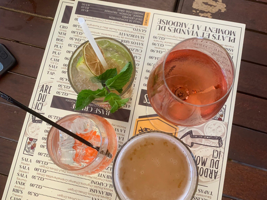 Au Ptit Cro Magnon-Saint-Medard-De-Guizieres必去景点