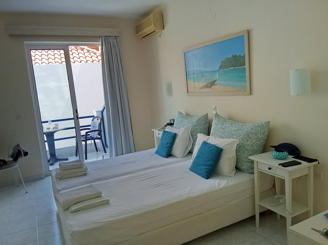 Akrogiali Hotel主图