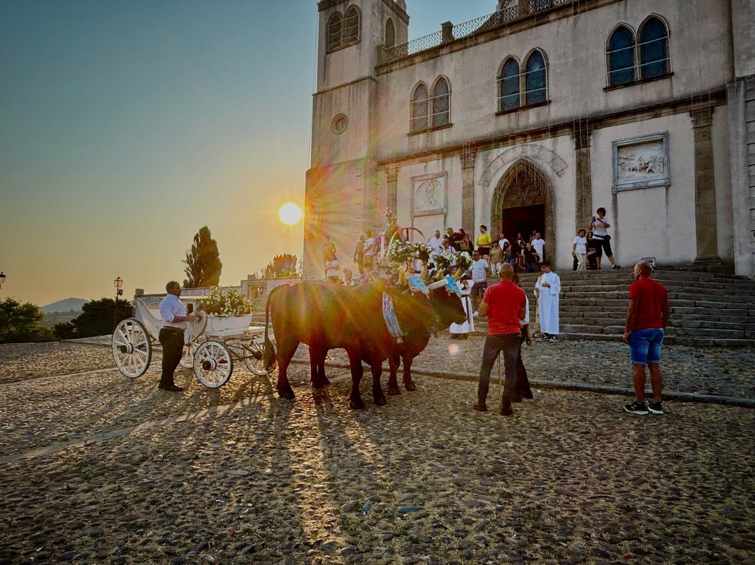 Basilica di Santa Maria della Neve-Cuglieri必去景点