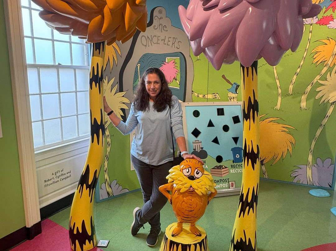 The Amazing World of Dr. Seuss Museum-斯普林菲尔德必去景点