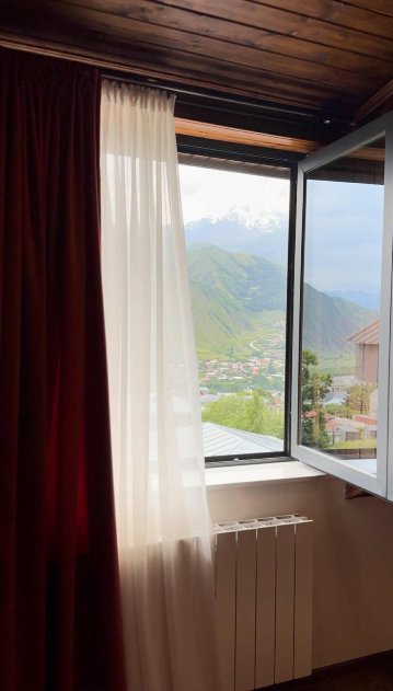 Residence Kazbegi-官方