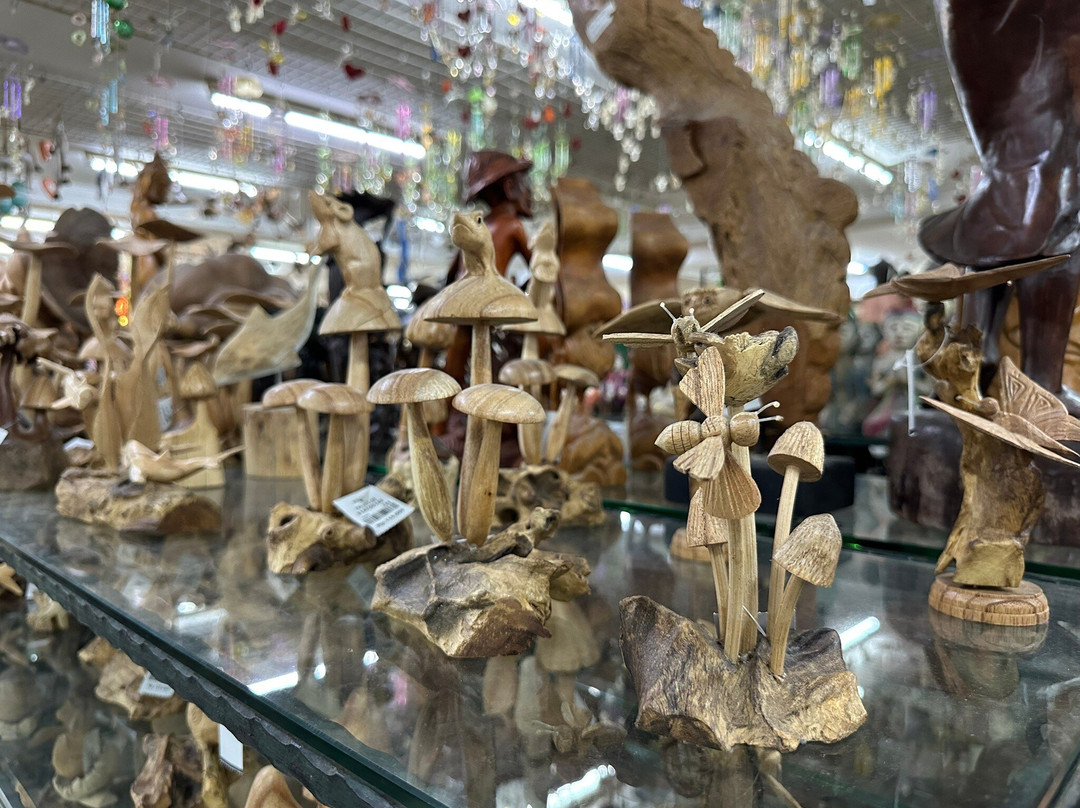 Mirota Batik-泗水必去景点