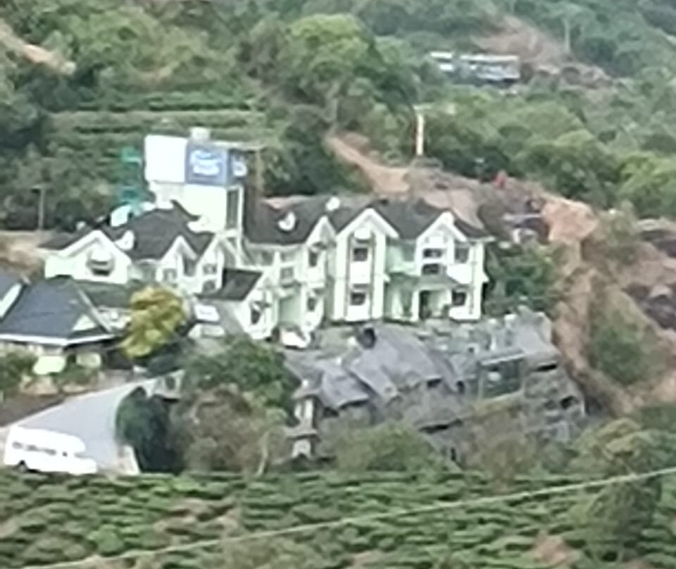 Foggy Knolls Resort主图