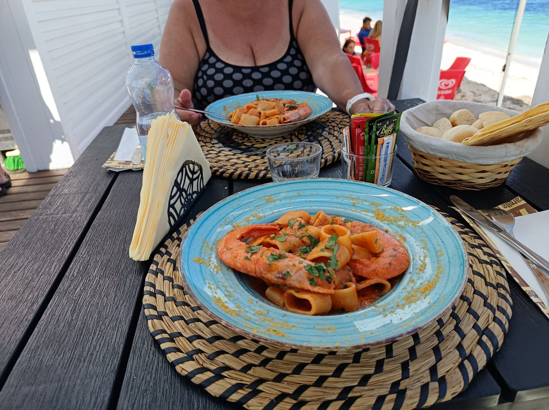 Beach Club Fiume Santo