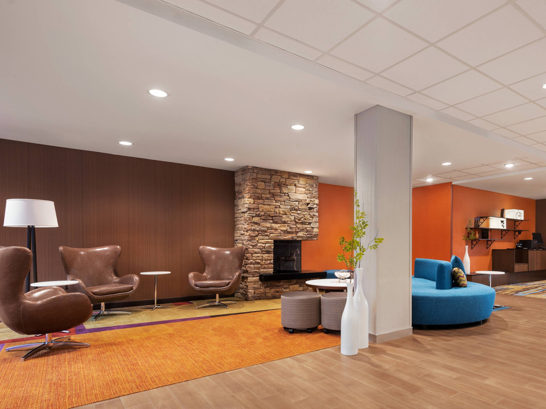 Fairfield Inn & Suites Charlottesville Downtown / University Area