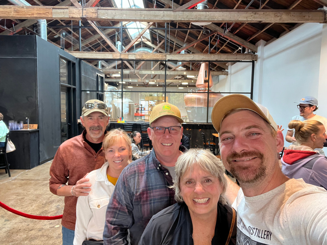 Loon Liquors Distillery & Pizzeria