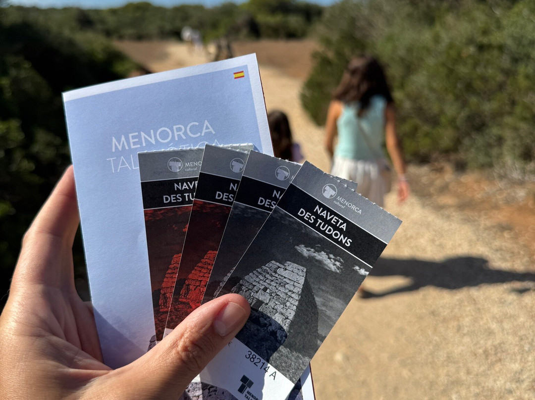 Naveta des Tudons-休达德亚必去景点