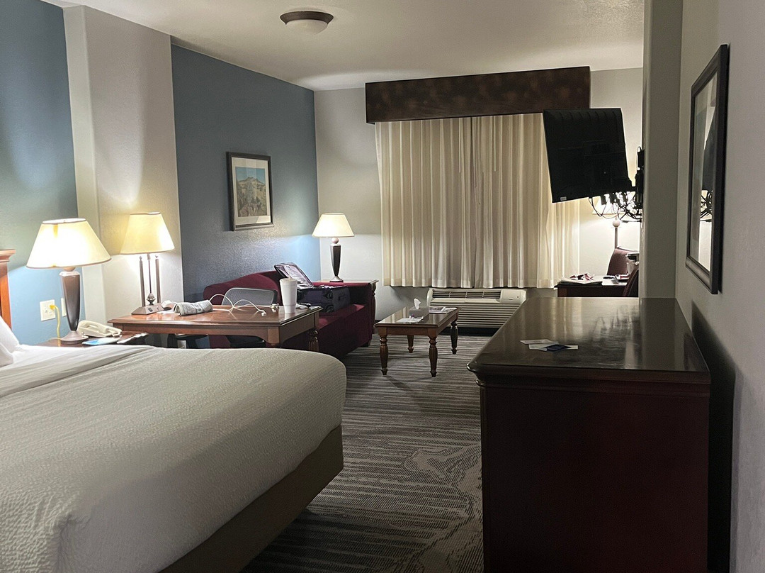 La Quinta Inn & Suites by Wyndham Trinidad主图