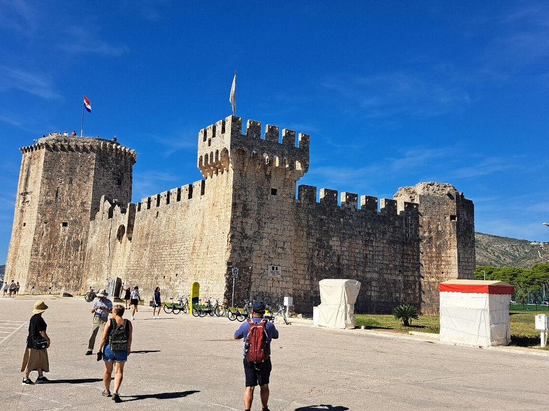 Island Travel Brac-苏佩塔尔必去景点