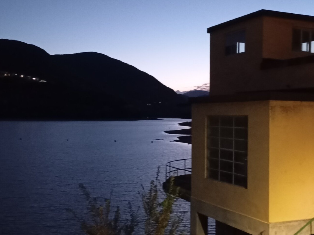 Lago di Caccamo-Serrapetrona必去景点