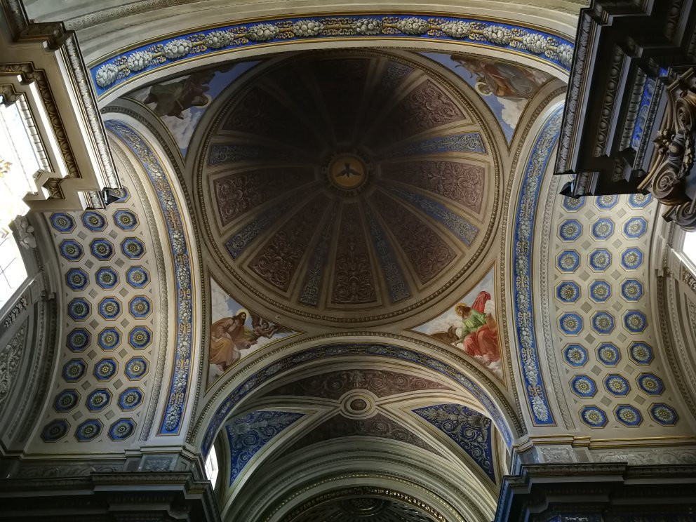 Santa Maria in Trivio-韦莱特里必去景点