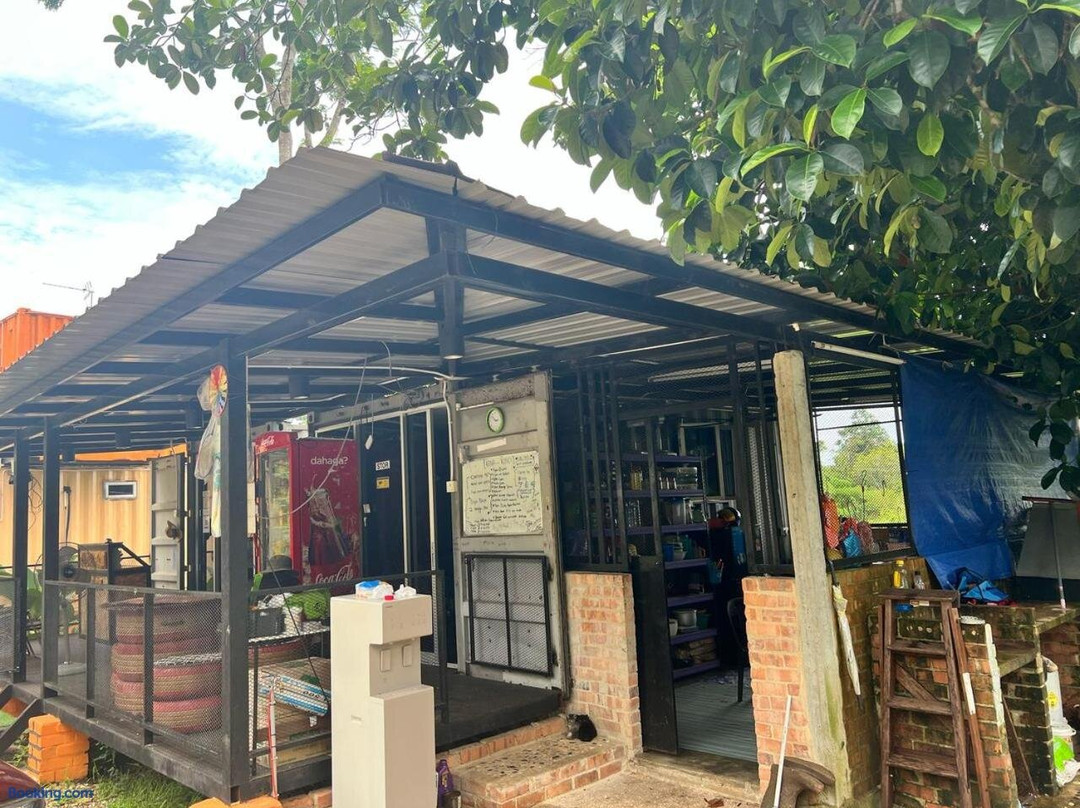 Capital O 91152 Jerot Dusun Campsite