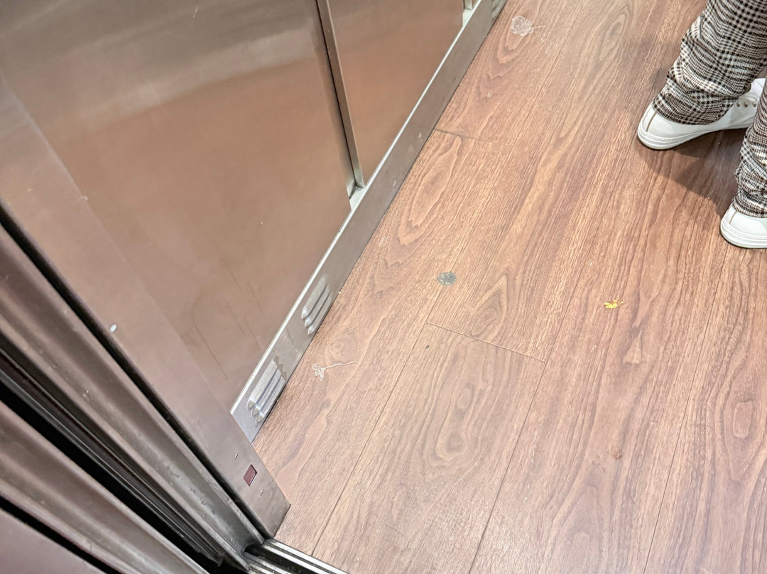 利兹韦克菲尔德华美达酒店主图