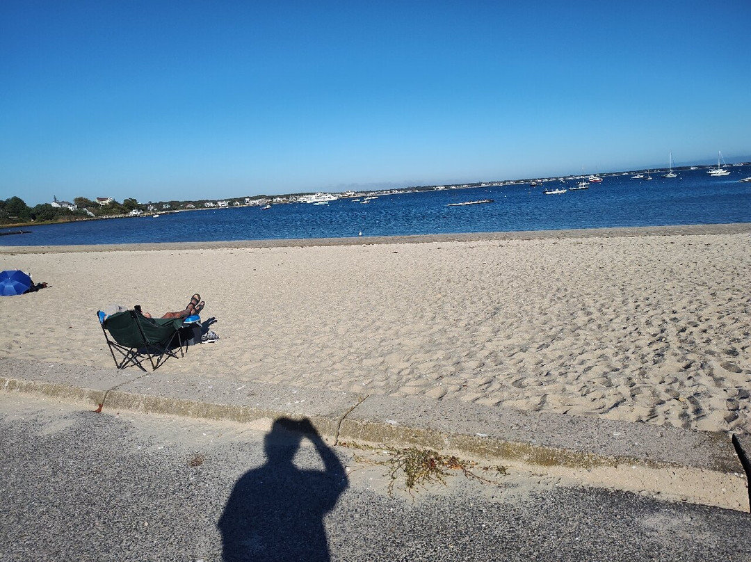 Veterans Memorial Park-海恩尼斯必去景点