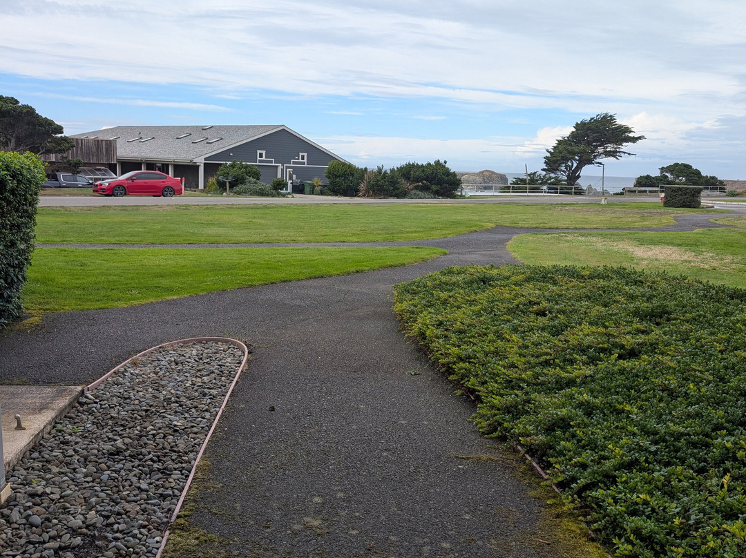 日落海滨旅馆主图