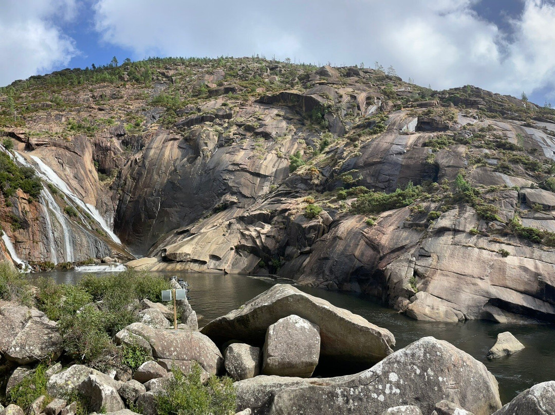 Fervenza de Ézaro-Dumbria必去景点