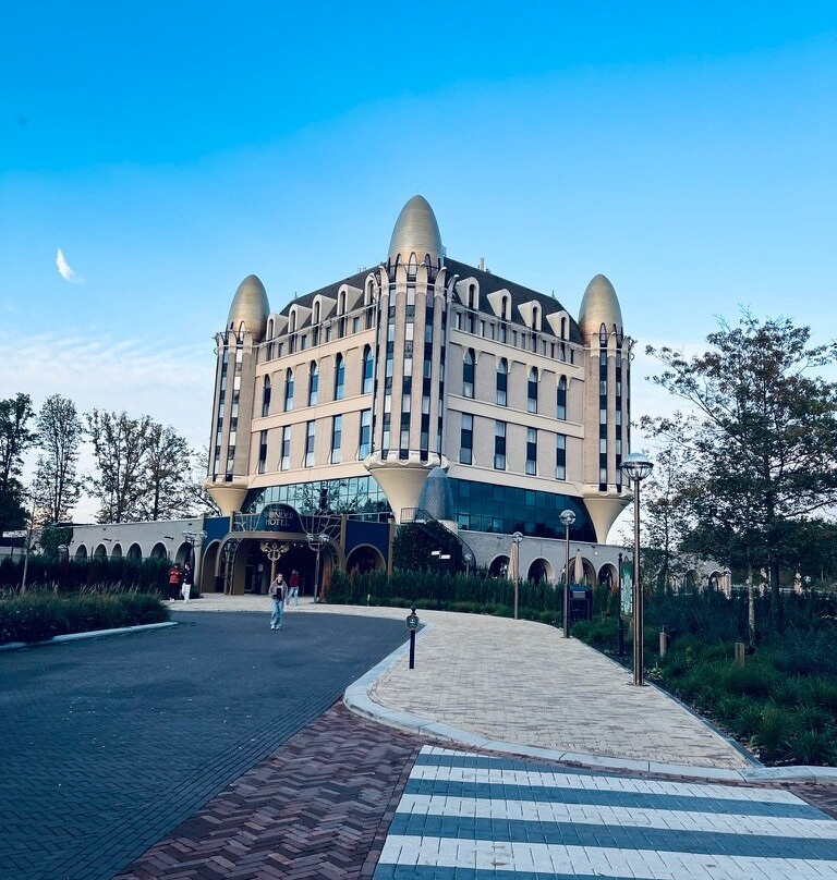 艾夫特灵酒店主图