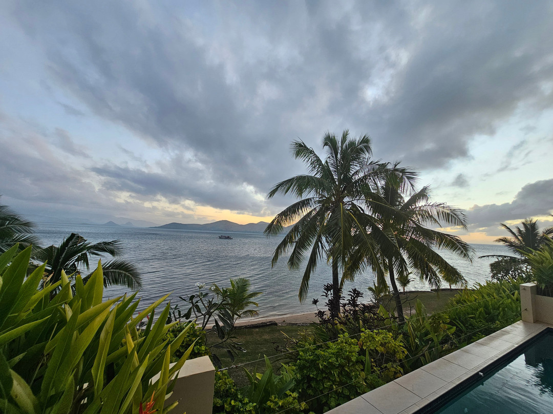 沃利沃利海滩酒店主图