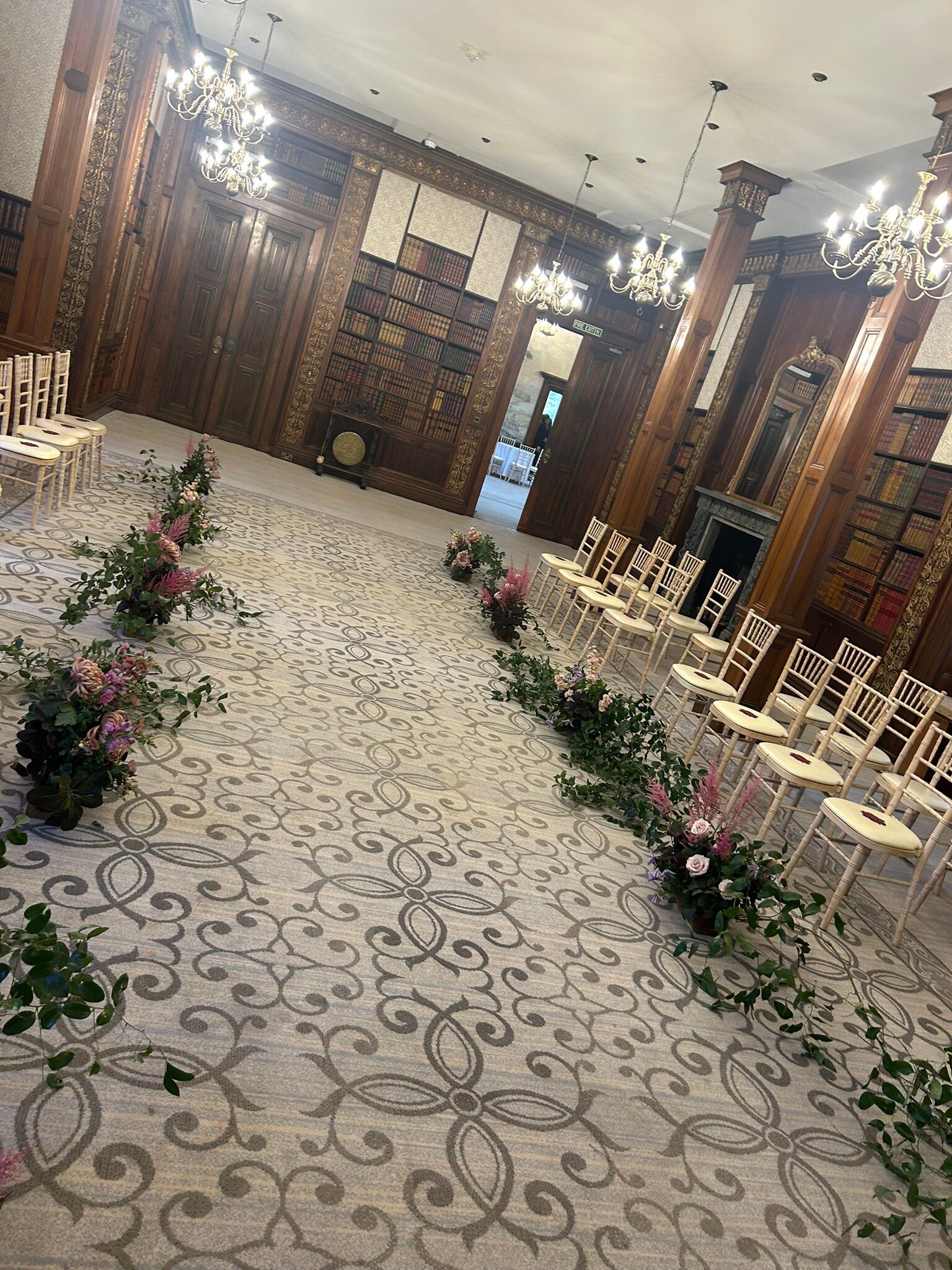 Clevedon Hall-官方