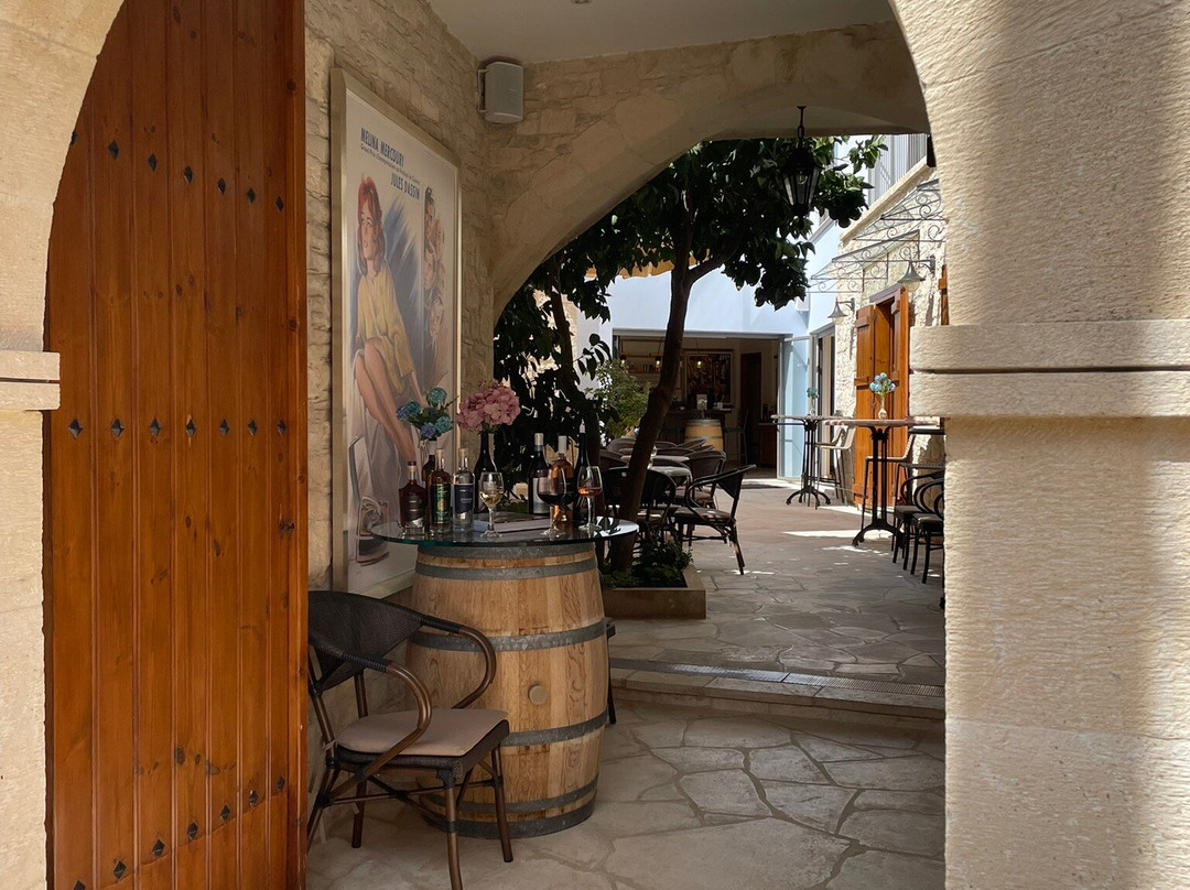 Timios Stavros Monastery-Omodos必去景点