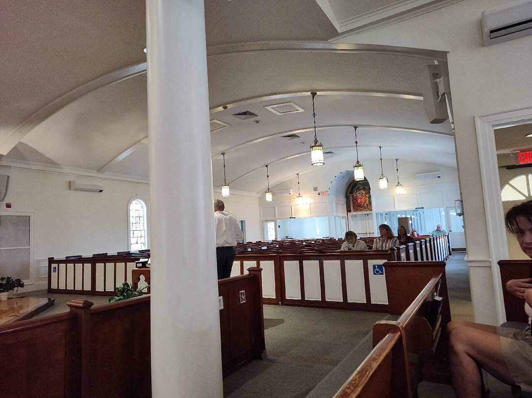 St. Francis Xavier Parish-海恩尼斯必去景点