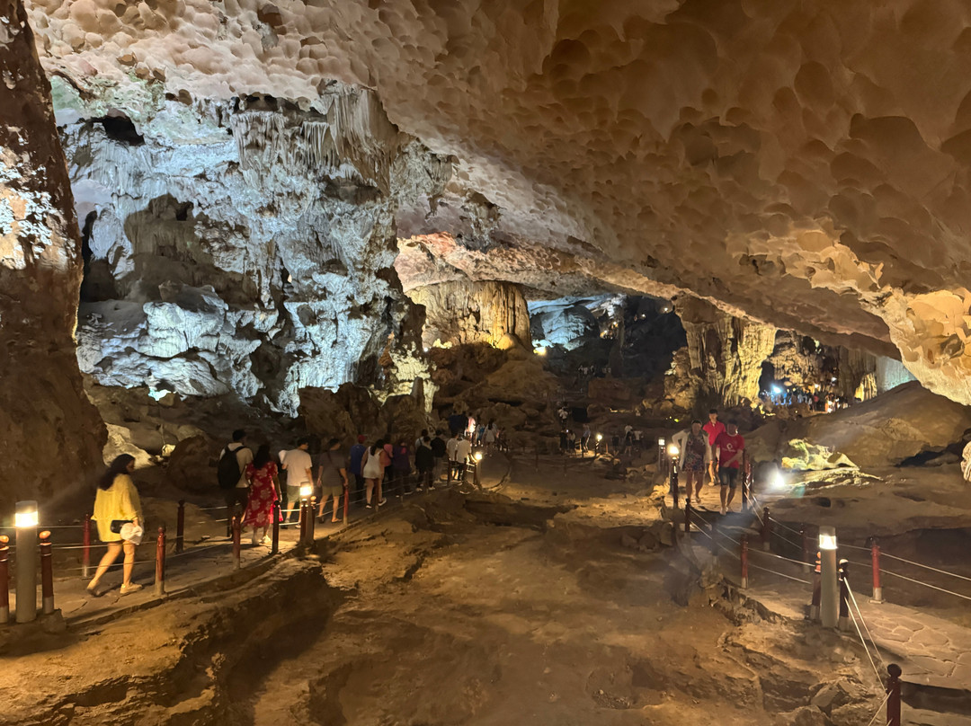 东方帆船-下龙湾必去景点