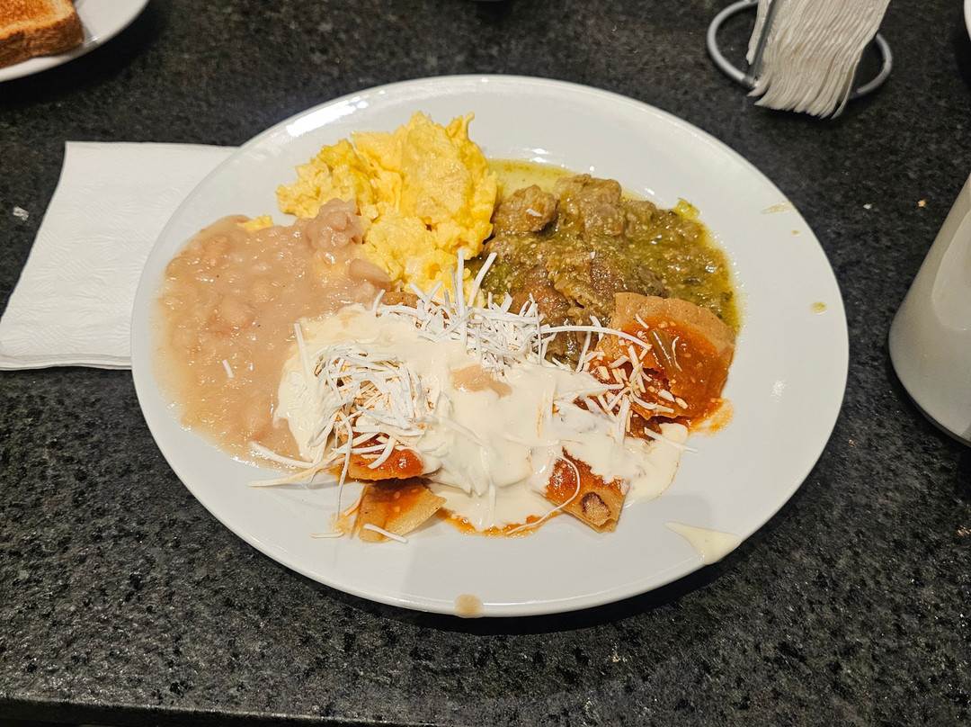 Fiesta Inn Suites Aeropuerto del Bajío主图