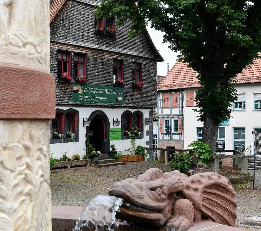 Burgmannenhaus主图