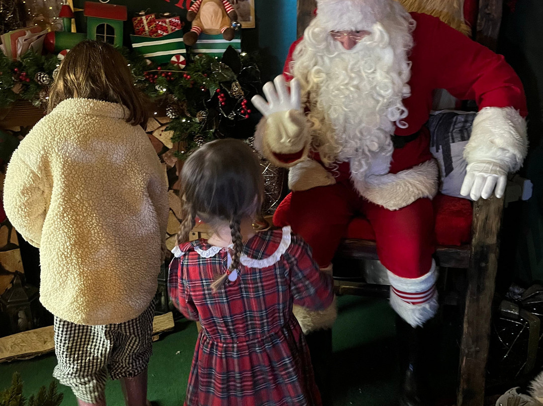 Santa's Grotto At Coolings Lifestyle-Knockholt必去景点