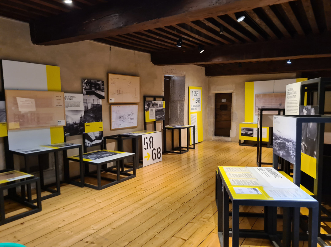 小岛宫-安纳西必去景点