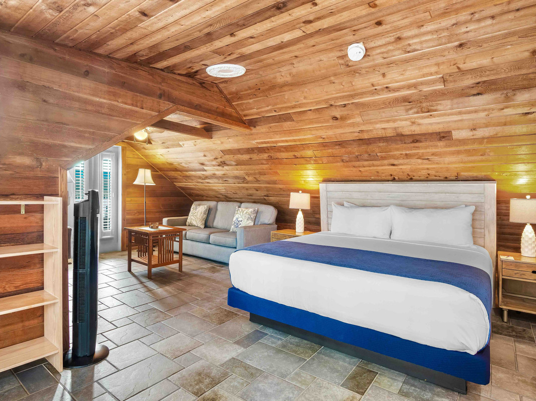 伊甸园酒店主图