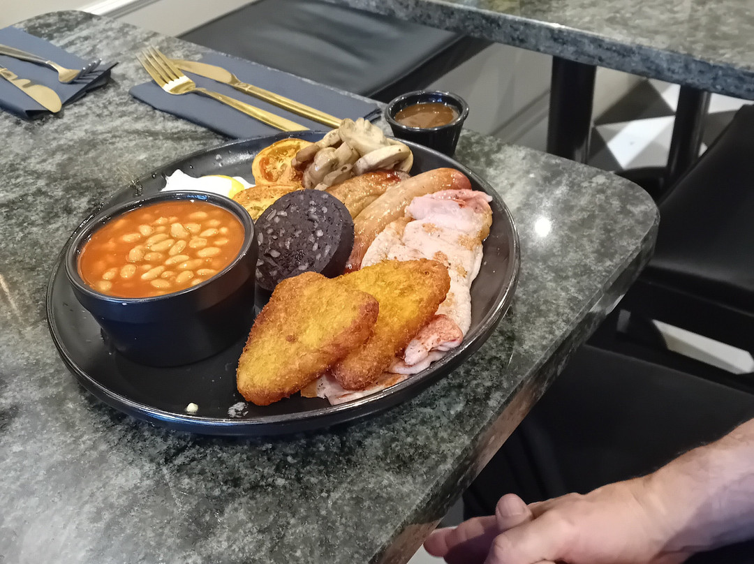 Milk And Honey Claughton主图