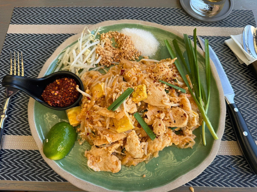 Upstairs Lounge Bar & Grill