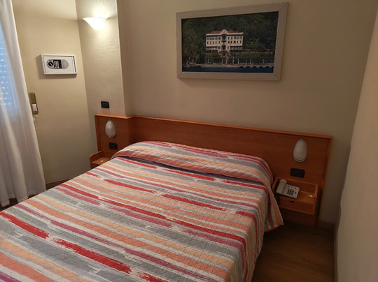 尹哥帝娜酒店主图