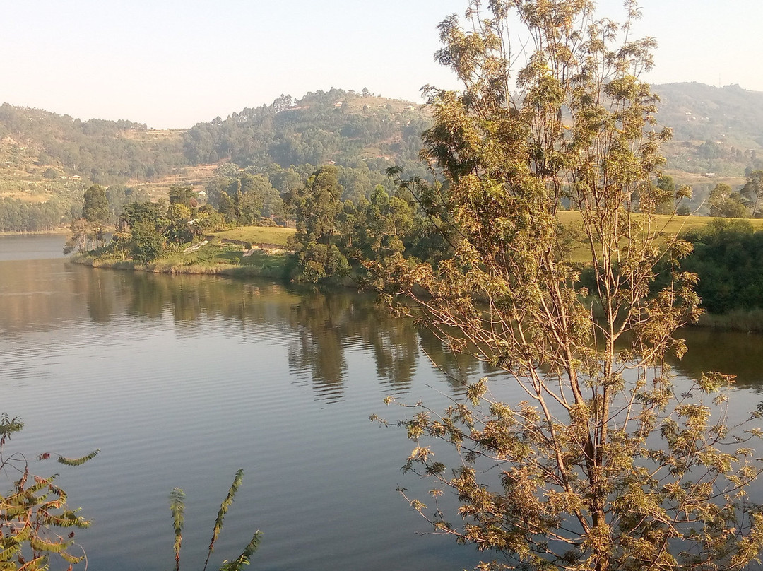 Bunyonyi Safaris Resort主图