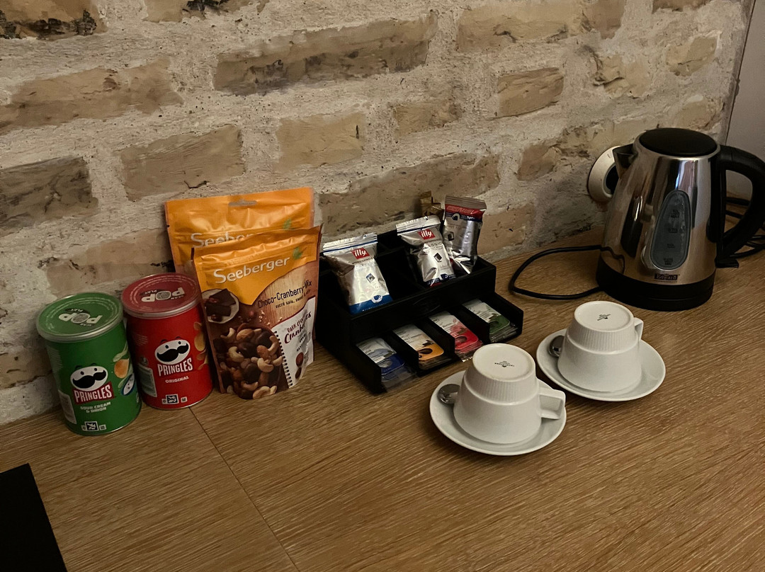 圆顶温泉酒店主图