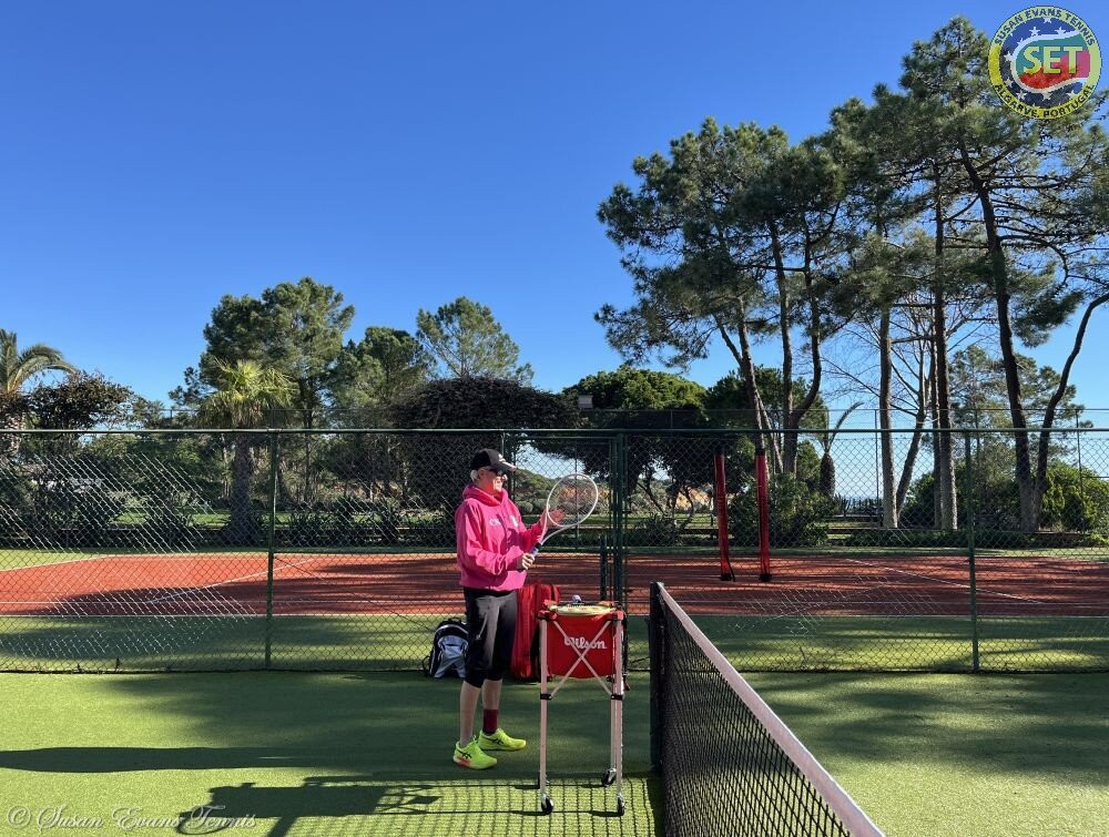 Susan Evans Tennis-Olhos de Agua必去景点