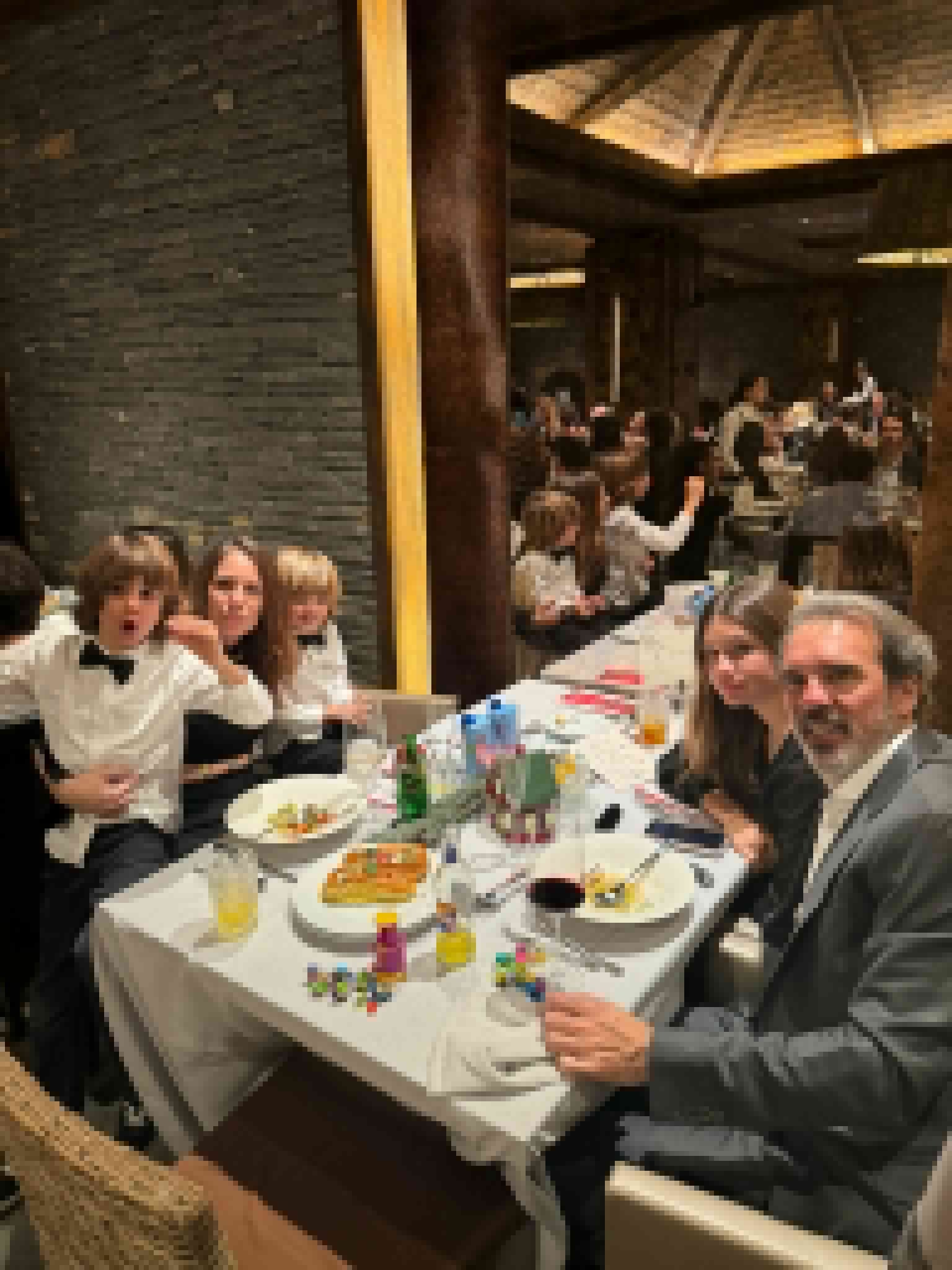 瓦德纽酒店-官方