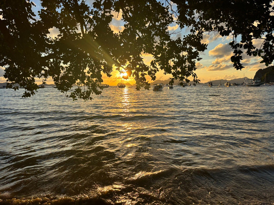 La Plage Sunset Restaurant & Bar-爱妮岛必去景点