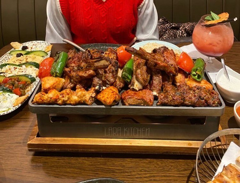 Lara Kitchen Colindale