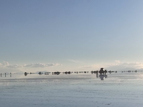 Andes Salt Expeditions Tour Operator-乌尤尼必去景点