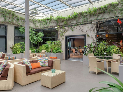 洛杉矶环球影城希尔顿酒店主图