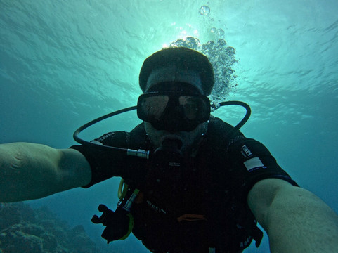 Euro-Divers Niva Kurumba Maldives-库鲁巴椰子岛必去景点