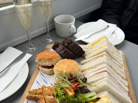 Lancashire Canal Cruises-Burscough必去景点