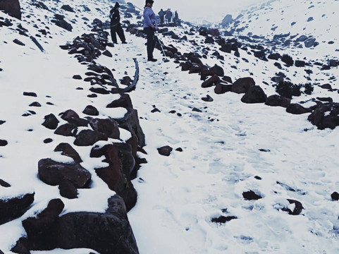 Go Camping-Velasco Ibarra必去景点