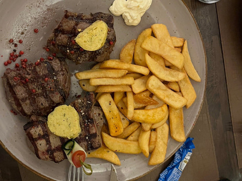 Meditoro Steakhaus Restaurant