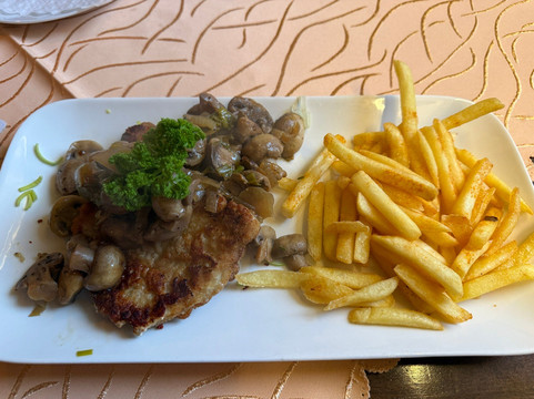 Grimburger Hof主图