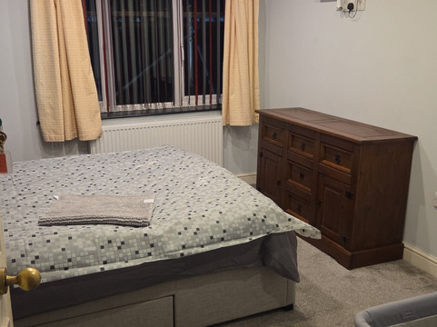 The Horse and Groom主图