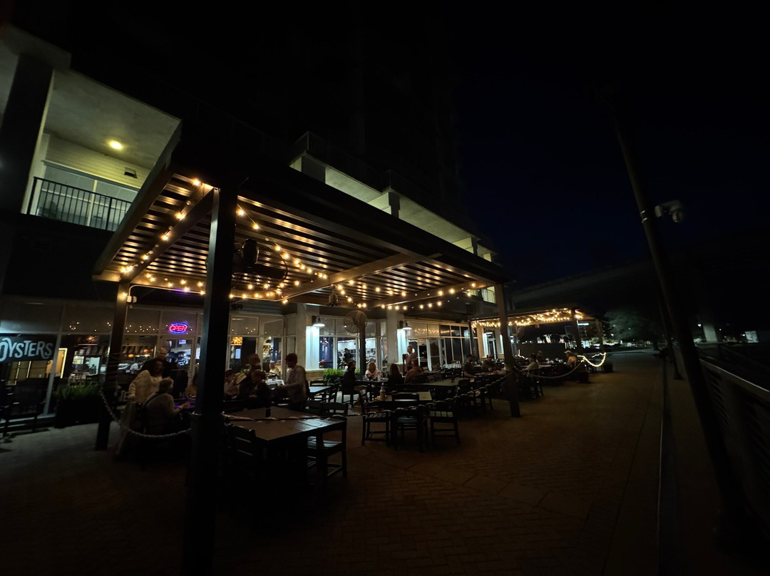 The Wharf-橙色海湾必去景点