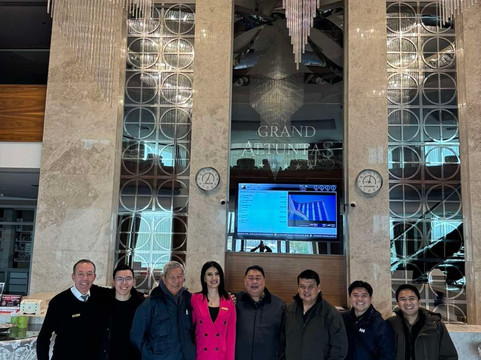 阿尔屯塔斯大酒店主图